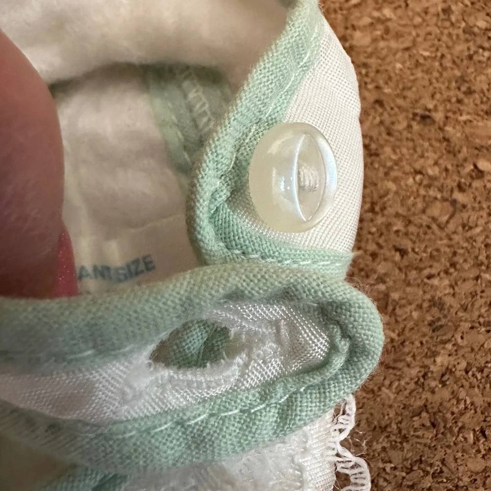 Vintage Infant Cloth Crib Shoes For Girls Made in Japan, Hong Kong